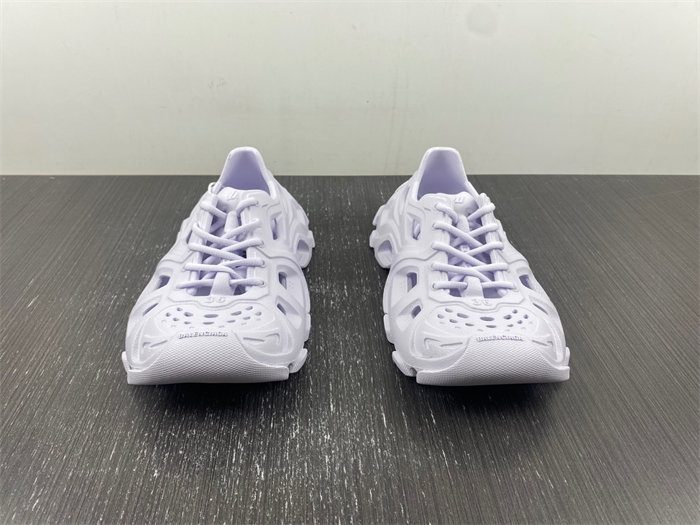 Ba*len*cia*ga mold closed rubber sandalsyellow