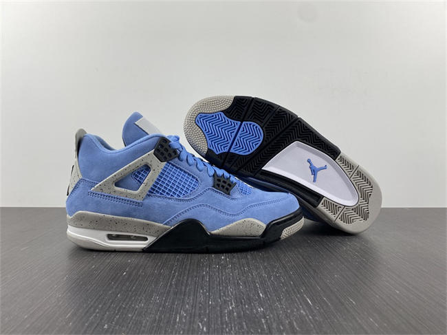 Jordan 4 Retro University Blue CT8527-400