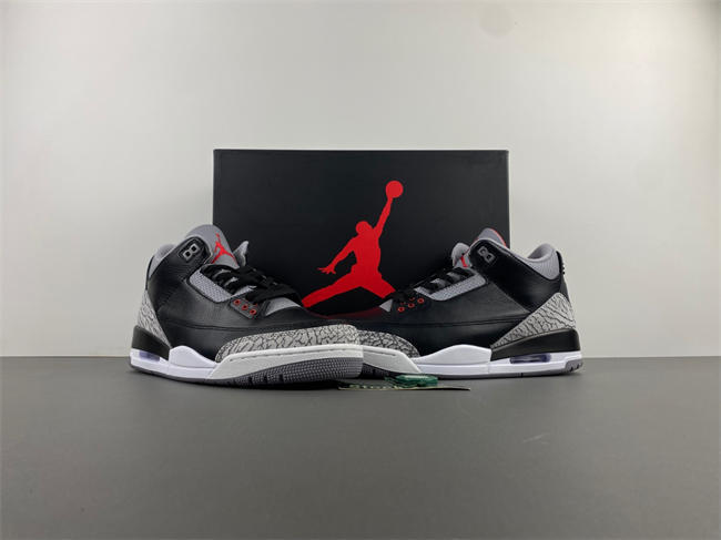 Air Jordan 3 OG “Black Cement”  DN3707-010