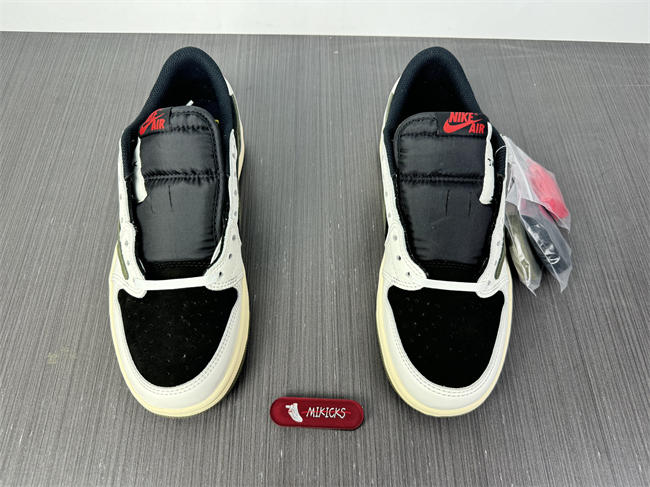 Travis Scott x Air Jordan 1 Low OG Olive DZ4137-106